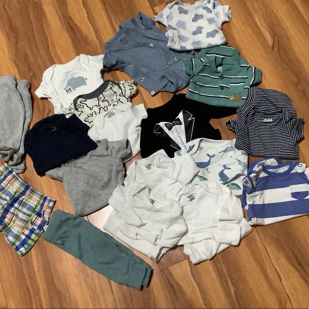 💕 💕Baby Boy Bundle - Newborn 18 Pieces $1 a piece